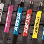 canetas personalizadas com a sua marca 150x150 - Por que investir em canetas personalizadas? Conheça dois modelos disponíveis na Dalf Brindes