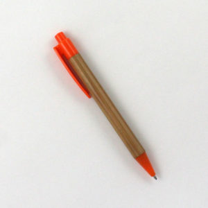 caneta de madeira personalizada 05 300x300 - Brindes Personalizados para a CIPA / SIPAT