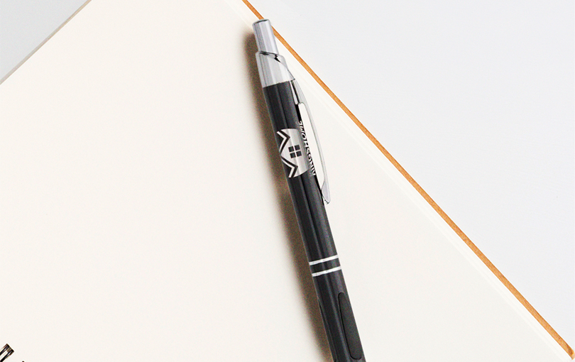 Caneta de metal: como esse presente pode valorizar sua marca